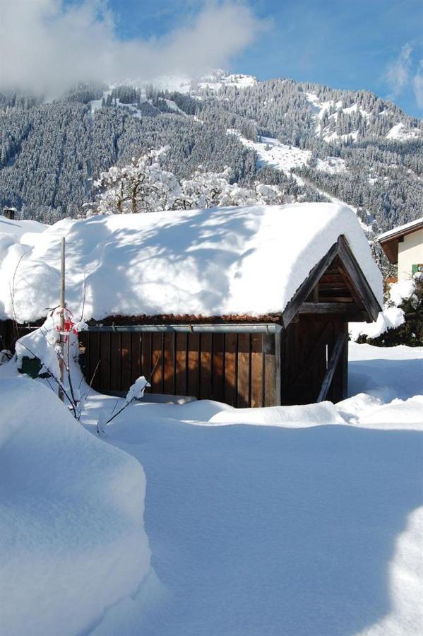 Apartamento Haus Schreieck Klaudia Höfen Exterior foto