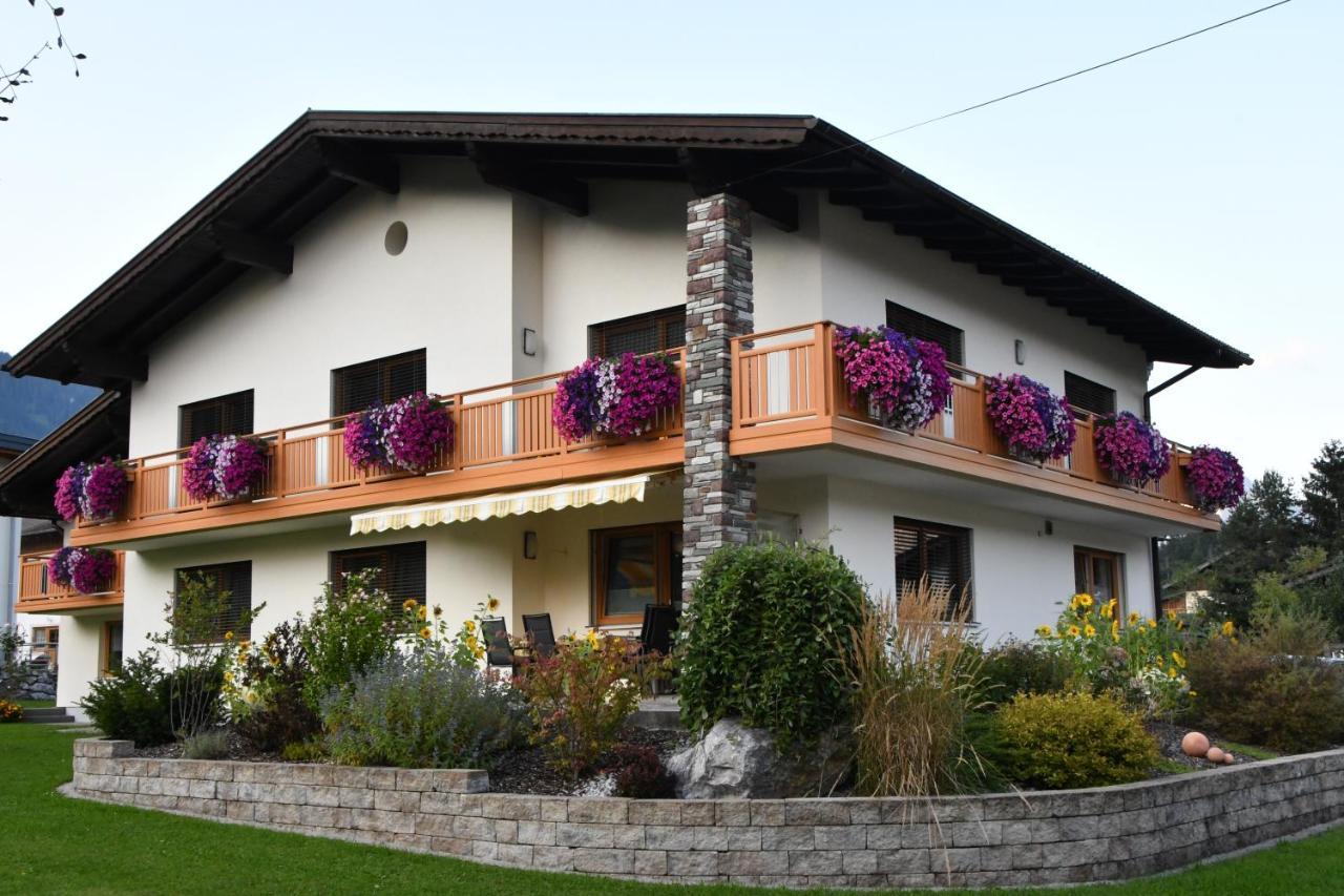 Apartamento Haus Schreieck Klaudia Höfen Exterior foto