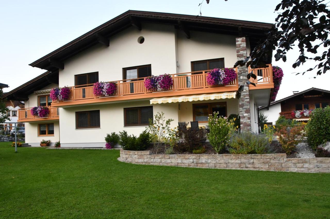 Apartamento Haus Schreieck Klaudia Höfen Exterior foto